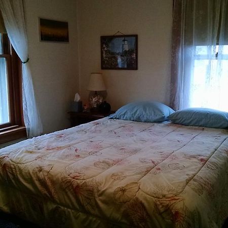 Fish & Loaves Bed And Breakfast Numidia Luaran gambar