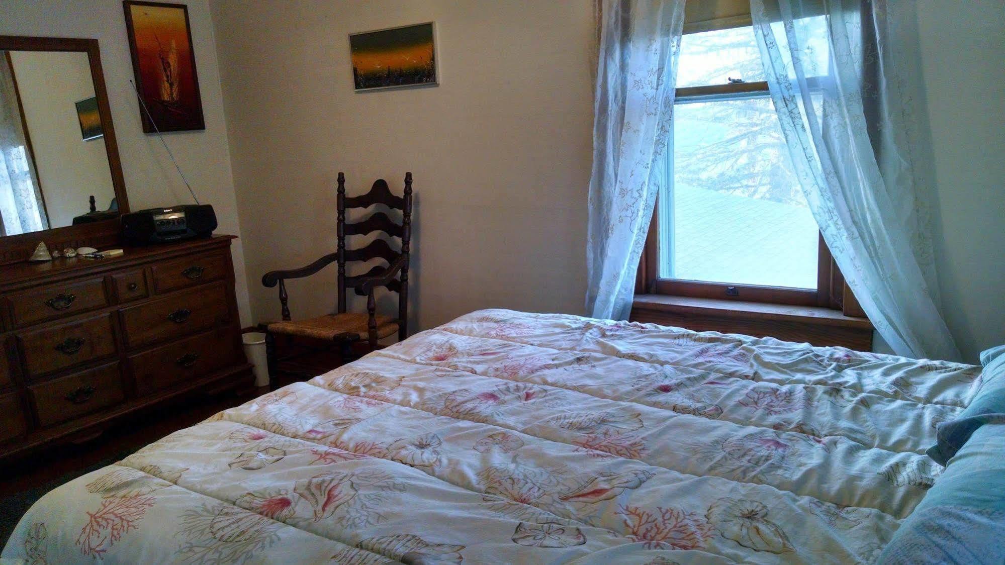 Fish & Loaves Bed And Breakfast Numidia Luaran gambar